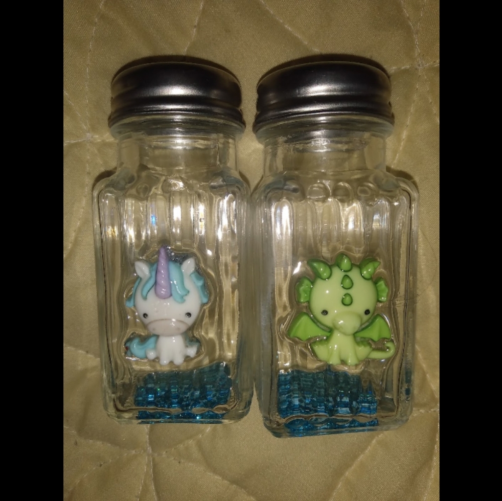 Unicorn and Dragon Glass Shakers